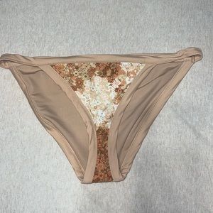 Aerie bottoms